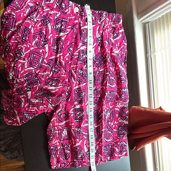 Vintage 80s Pink Bermuda Shorts - Picture 7 of 8